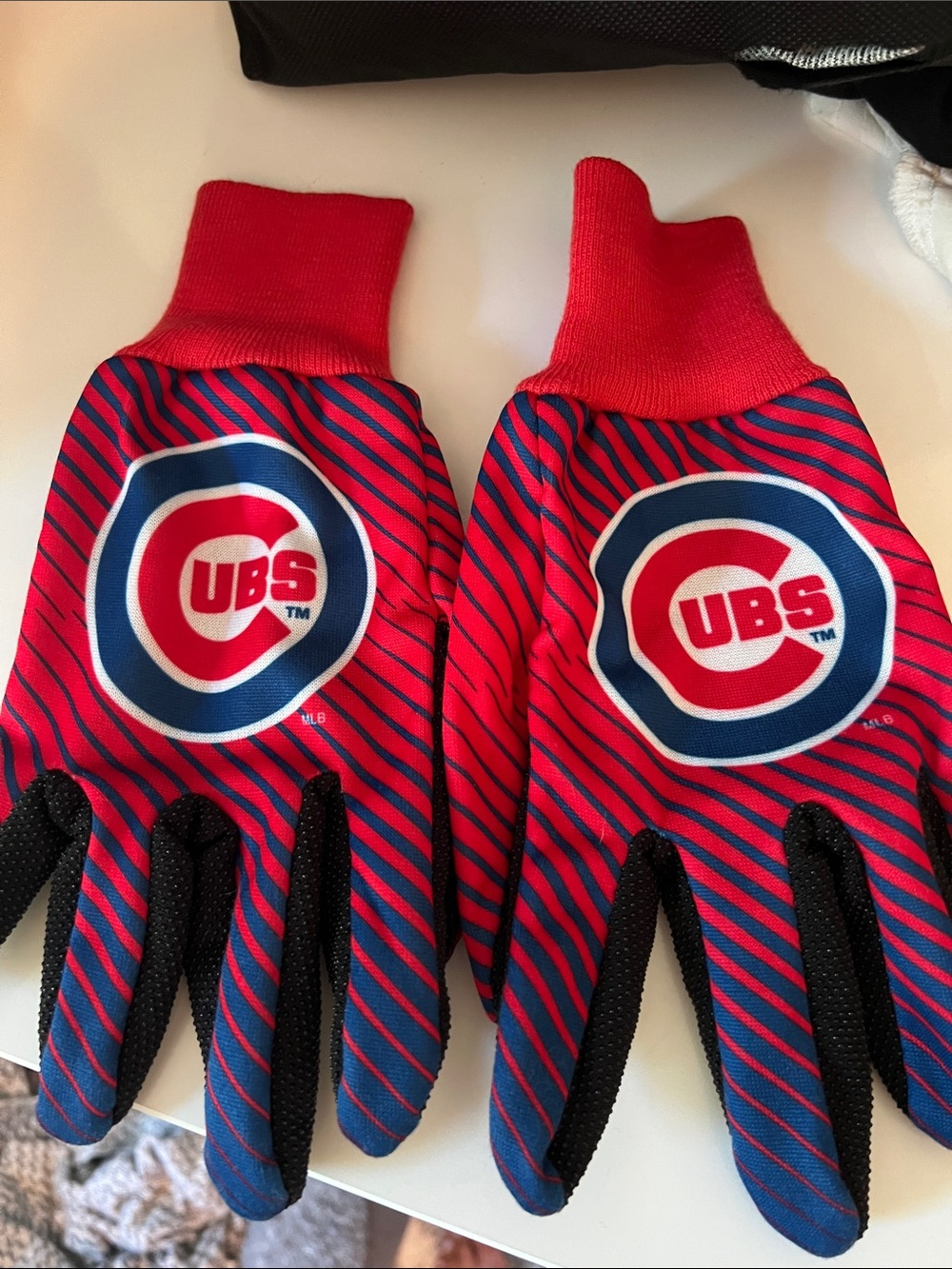 2/$7 Chicago Cubs Red & Blue Logo Gloves